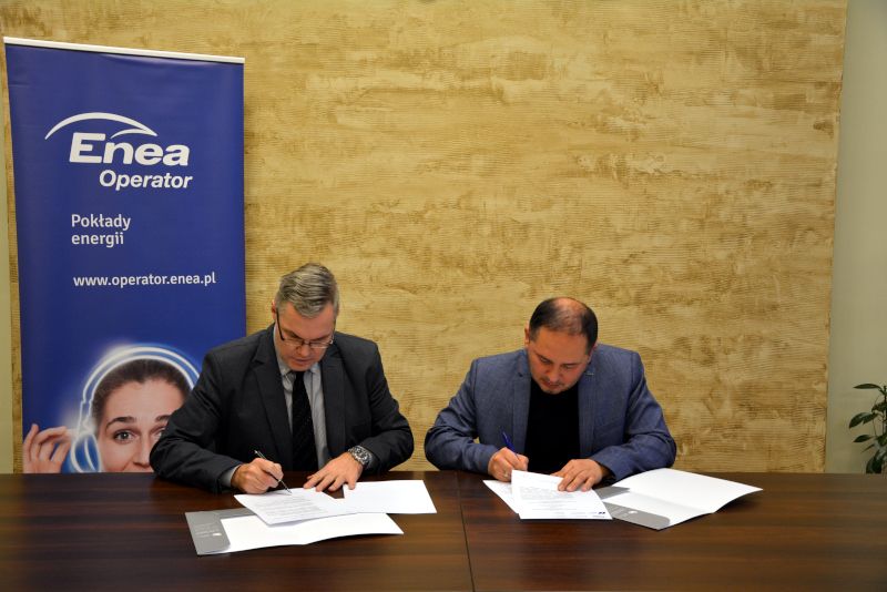 Podpisanie umowy z firmą Enea Operator Sp. z  o.o.